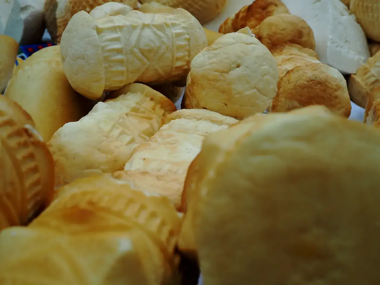 Bacówka: Prawdziwe sery góralskie? Jak rozpoznać i gdzie kupić