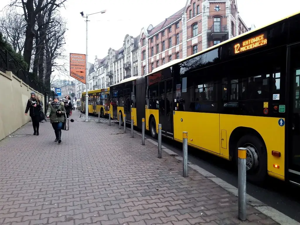 Rozkład jazdy Będzin - Sprawdź najnowsze godziny i trasy autobusów