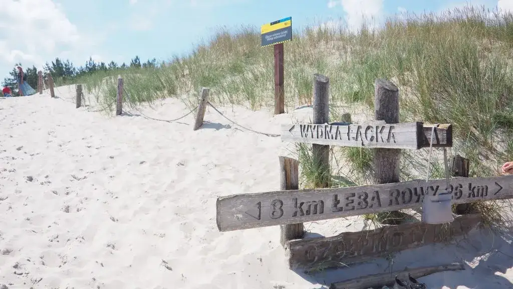 Jak dojechać do wydm w Łebie - proste trasy i tanie opcje transportu