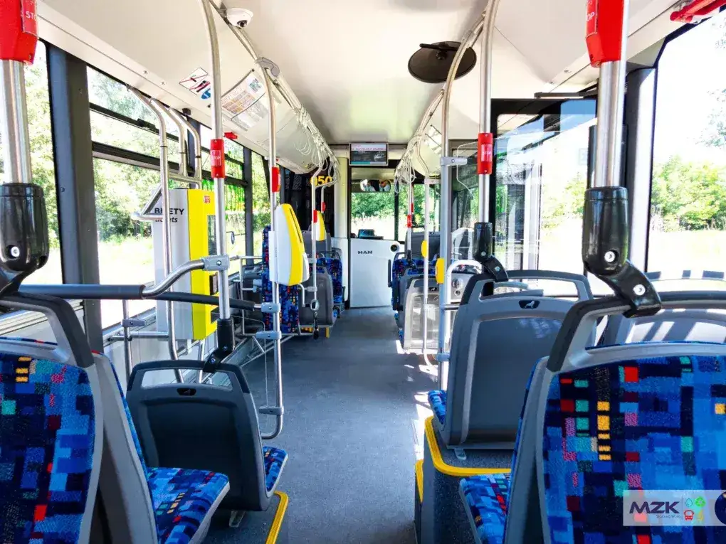 Rozkład jazdy PKS Stalowa Wola: Gdzie sprawdzić i jak kupić bilet?