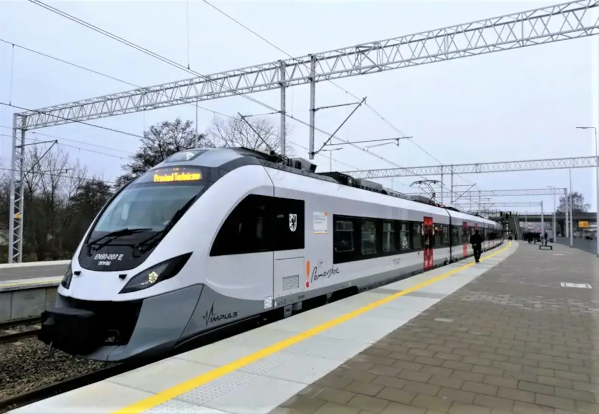 Jak dojechać do Ustki pociągiem? Sprawdź najdogodniejsze trasy