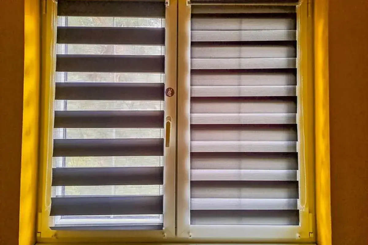 Jaki jest rzeczywisty koszt montażu rolet dzień noc: kompletna analiza cen