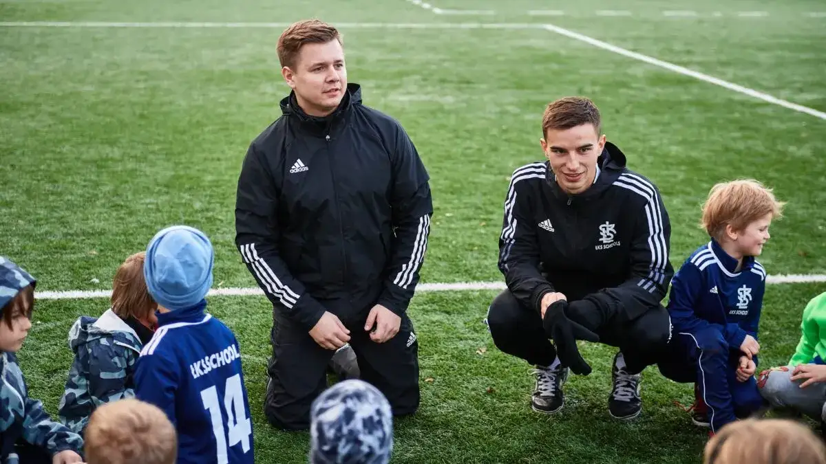 Zajęcia z piłki nożnej dla dzieci w Łodzi - najlepsze oferty i lokalizacje