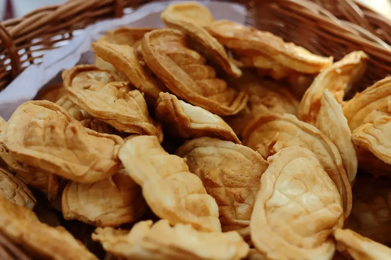 Oscypek świeży jak z bacówki? Sprawdzone metody przechowywania