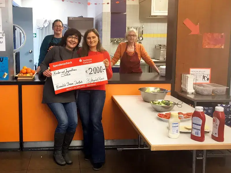 Braun Kosmetik Durlach: Exklusive Behandlungen und Marken für Ihre Schönheit