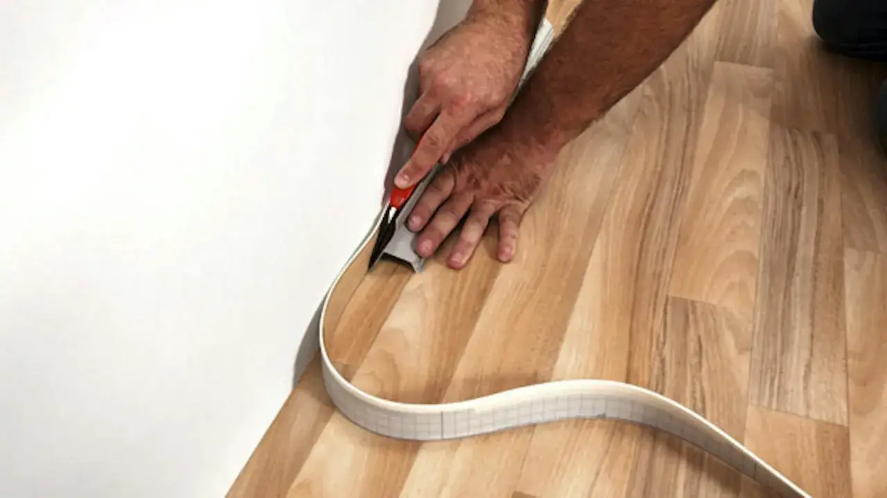 Jak położyć wykładzinę PCV na betonie - praktyczne wskazówki krok po kroku