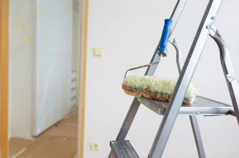 Ile kosztuje malowanie pokoju 25 m²? Ceny, które zaskoczą każdego!