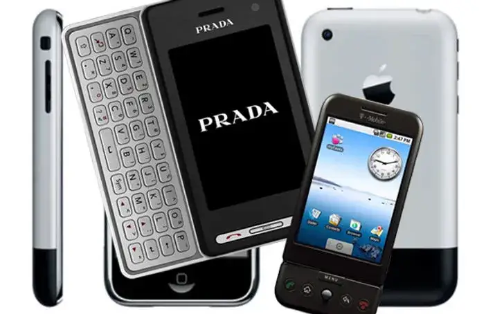 Pierwszy telefon dotykowy na świecie: Jak zmienił technologię mobilną?