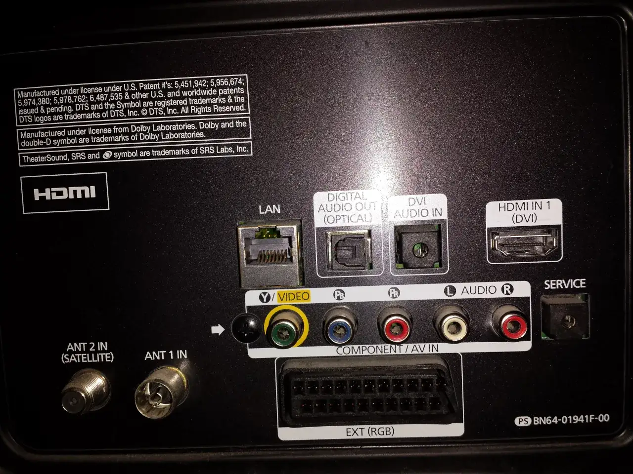 Jak podłączyć słuchawki do TV Samsung – proste kroki i porady