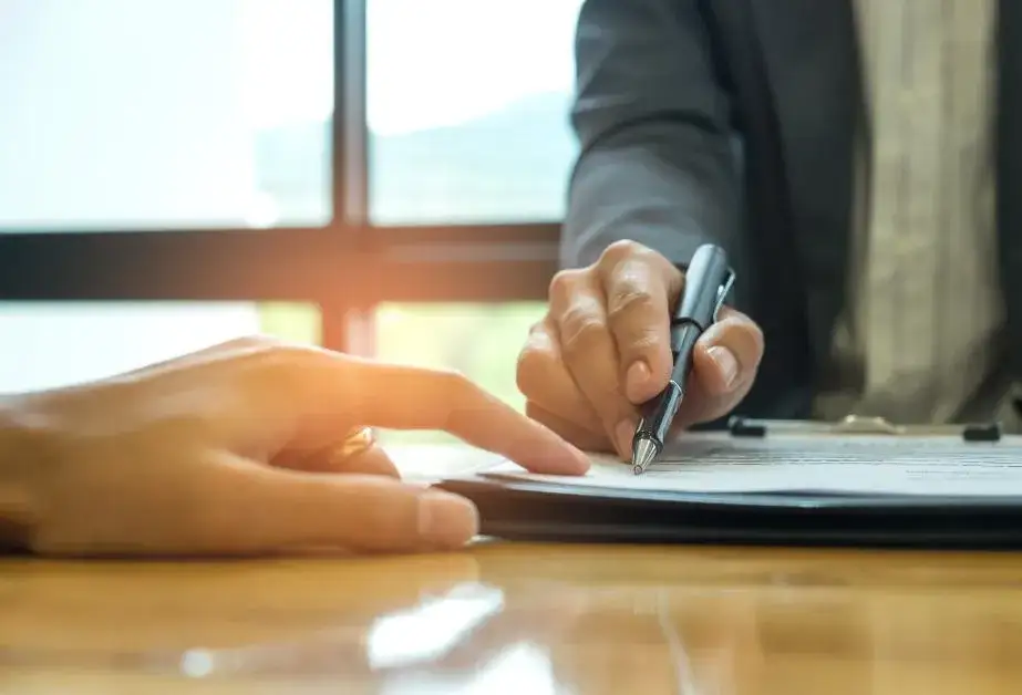 Gdzie złożyć wniosek o działalność gospodarczą? Sprawdź najłatwiejsze sposoby