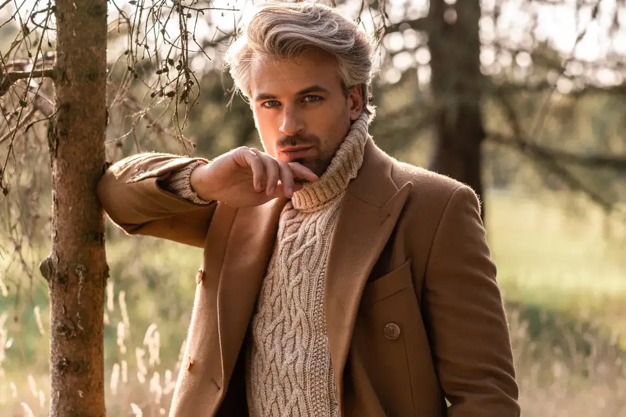 Jak nosić golf męski - poznaj 5 porad stylistów na udaną stylizację