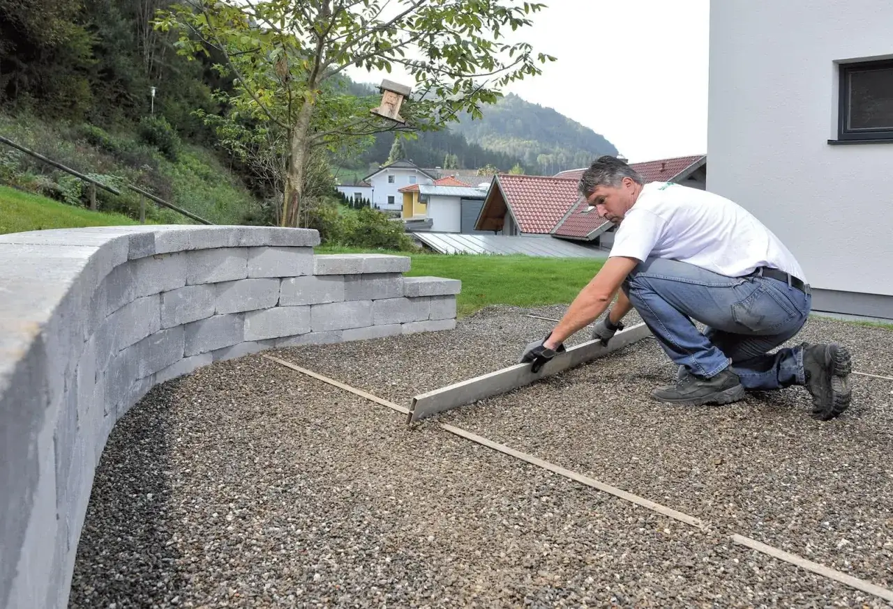Jak zrobić podjazd z kruszywa - uniknij najczęstszych błędów i oszczędzaj