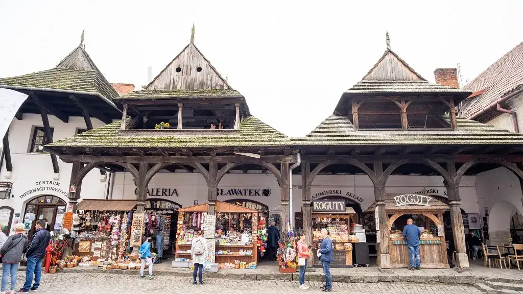 Kazimierz Dolny zachwyci Cię cudami. Co musisz tam zobaczyć?