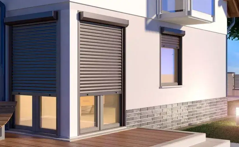 Jak zamontować rolety zewnętrzne na styropian bez błędów i strat ciepła