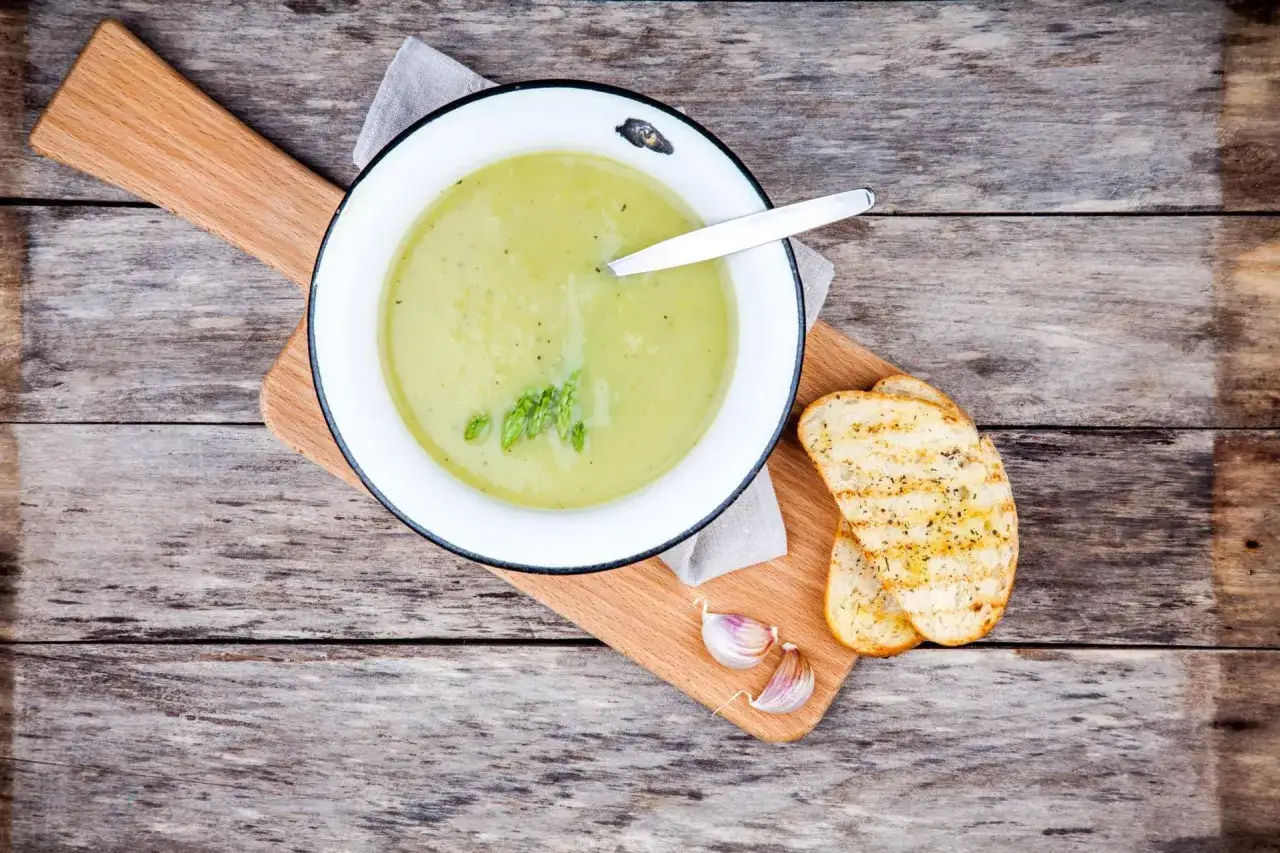 Czy zupy krem są dietetyczne? Odkryj ich zdrowotne właściwości