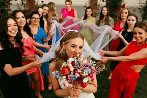 Jak znaleźć fotografa ślubnego? Wybierz mistrza bez stresu!