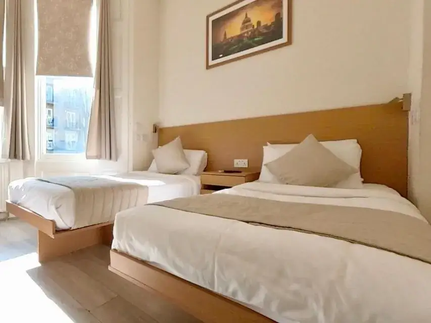 Tani nocleg w Londynie: Jak zaoszczędzić setki złotych?