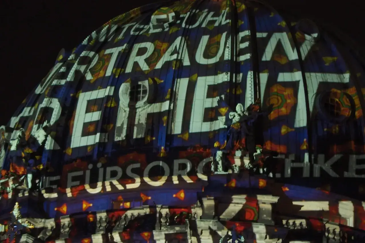 Die linke Bildung: Emanzipation und soziale Gerechtigkeit im Fokus