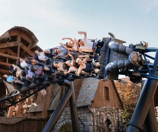 Phantasialand Attraktionen: Ihr Guide zu allen Rides & Shows