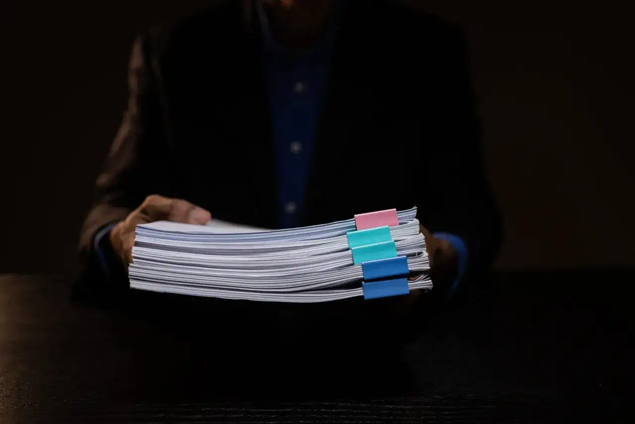 Jak sprawdzić wpis hipoteki do księgi wieczystej i uniknąć problemów z nieruchomością