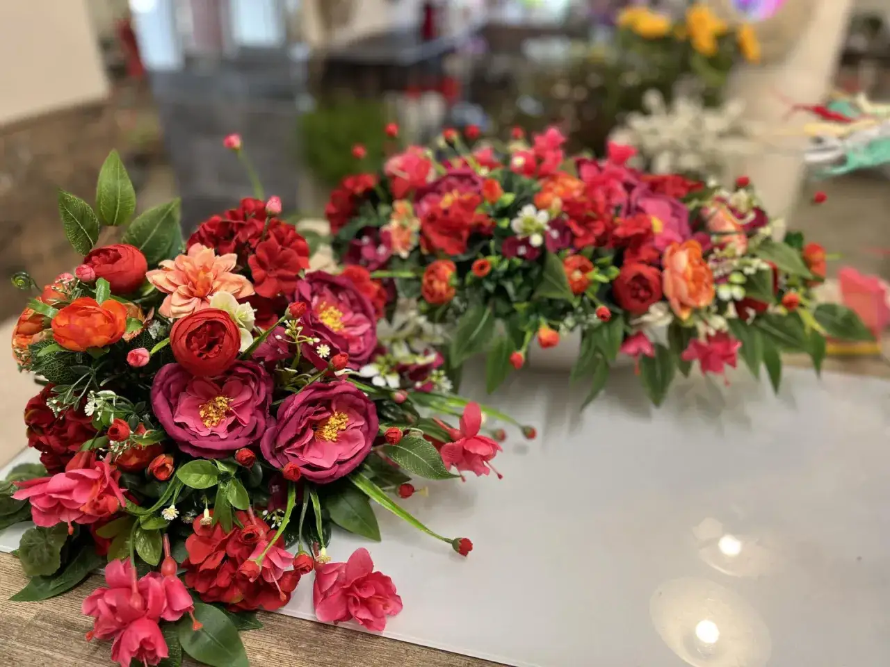 Stwórz piękny bukiet na cmentarz: Sekrety trwałości i oszczędności