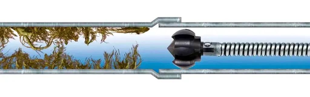 Jak odetkać wannę? Skuteczne metody na uciążliwe zatory w odpływie