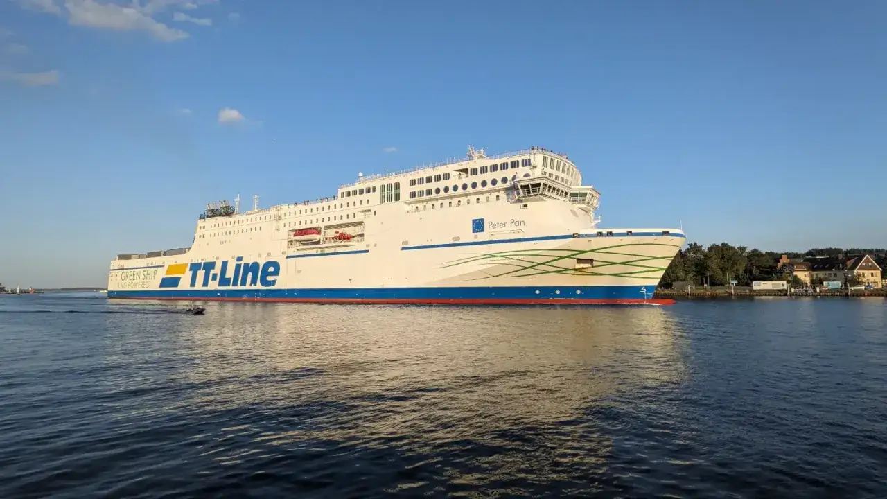 Prom do Szwecji: Ile kosztuje i jak znaleźć najtańszy bilet?