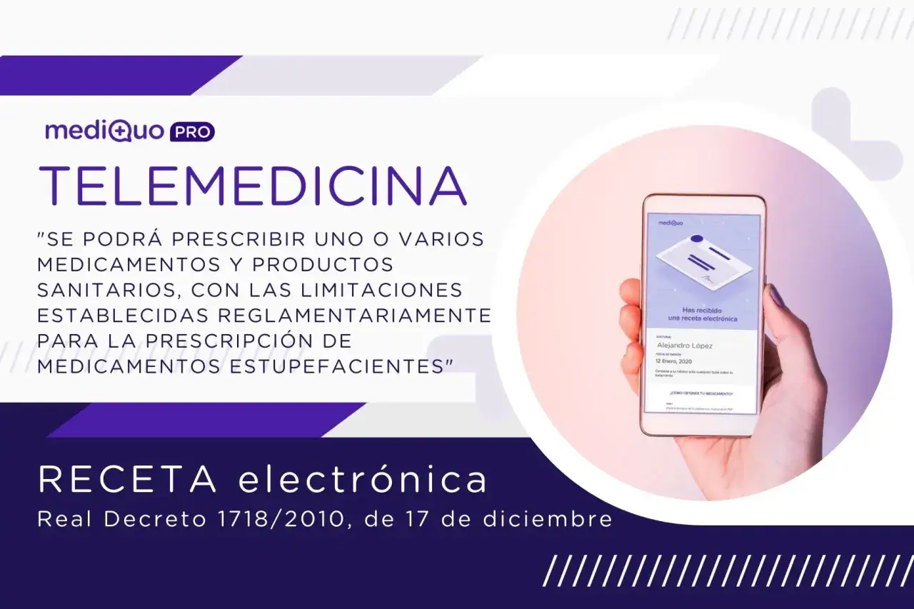 Mano sujetando un teléfono con una receta electrónica en pantalla.