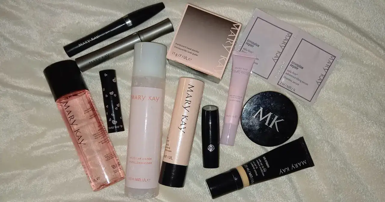 Co warto kupić z Mary Kay? Odkryj skuteczne kosmetyki dla dojrzałej skóry