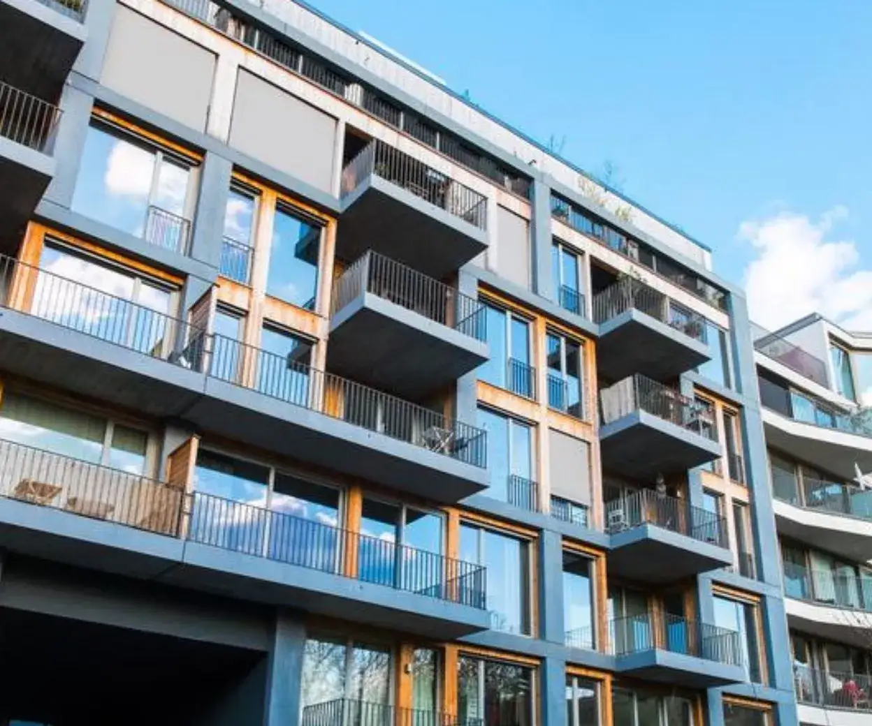 Czy deweloper może podnieść cenę mieszkania? Sprawdź swoje prawa