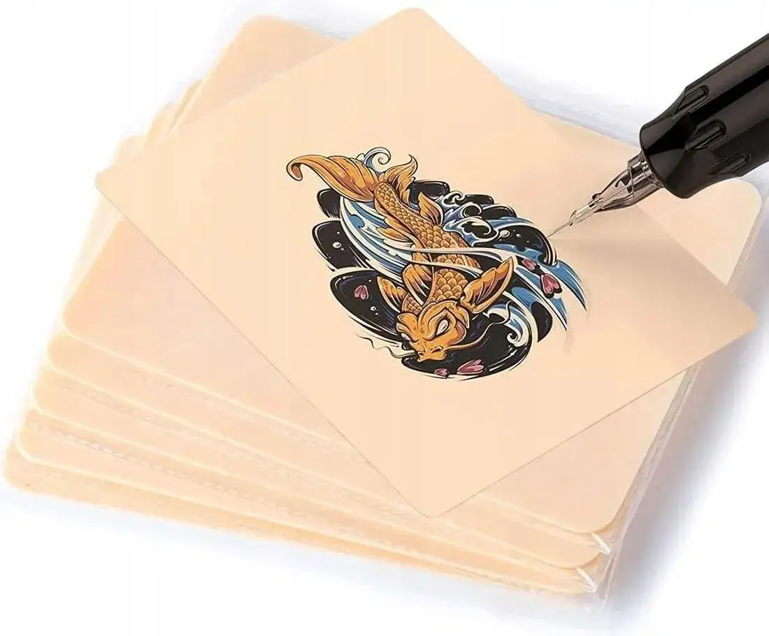 Skóra do tatuowania: Jak wybrać najlepszą sztuczną skórę?