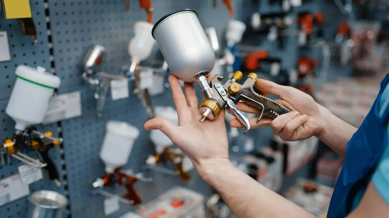 Jaki pistolet do farb olejnych? Wybór, parametry i technika