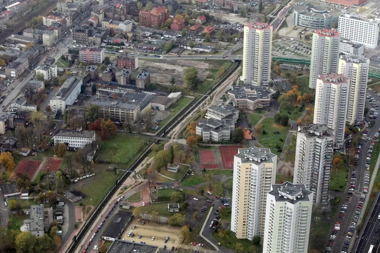 Gwiazdy Katowice: 27 pięter? Odkryj sekrety ikony miasta