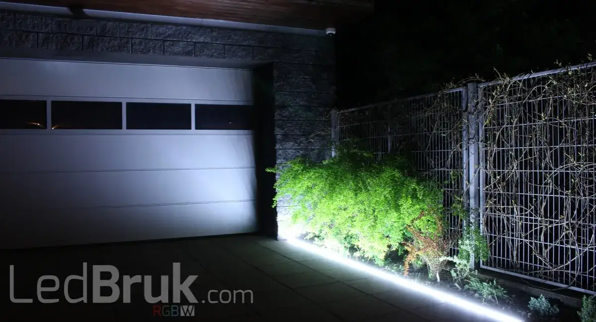 Oświetlenie podjazdu co ile: uniknij błędów przy montażu lamp