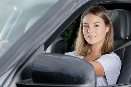 Jakim samochodem można jeździć bez prawa jazdy? Oto zaskakujące odpowiedzi