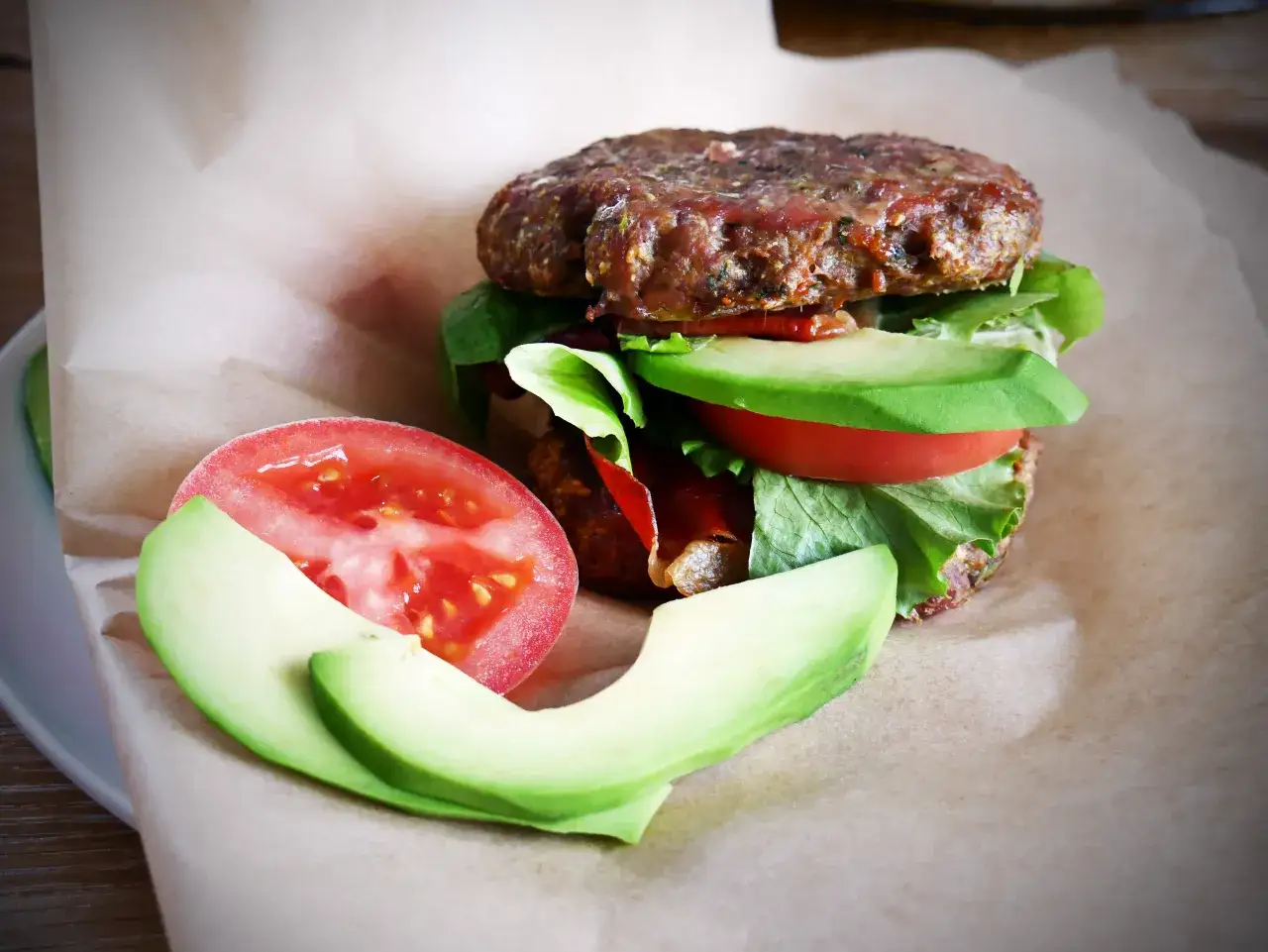 Burgery bez wieprzowiny: Smaczne alternatywy dla alergika Poradnik