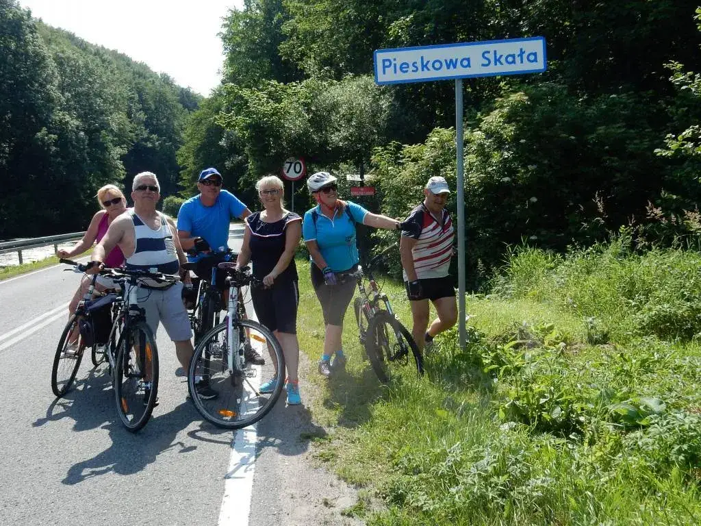 Najlepsze trasy rowerowe w Ojcowie – odkryj malownicze ścieżki