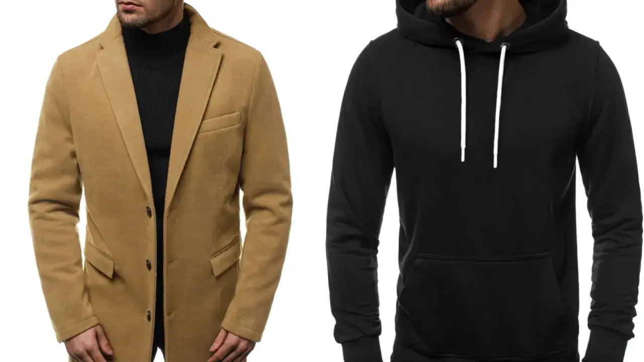 Mężczyzna w beżowym płaszczu i czarnej bluzie z kapturem.