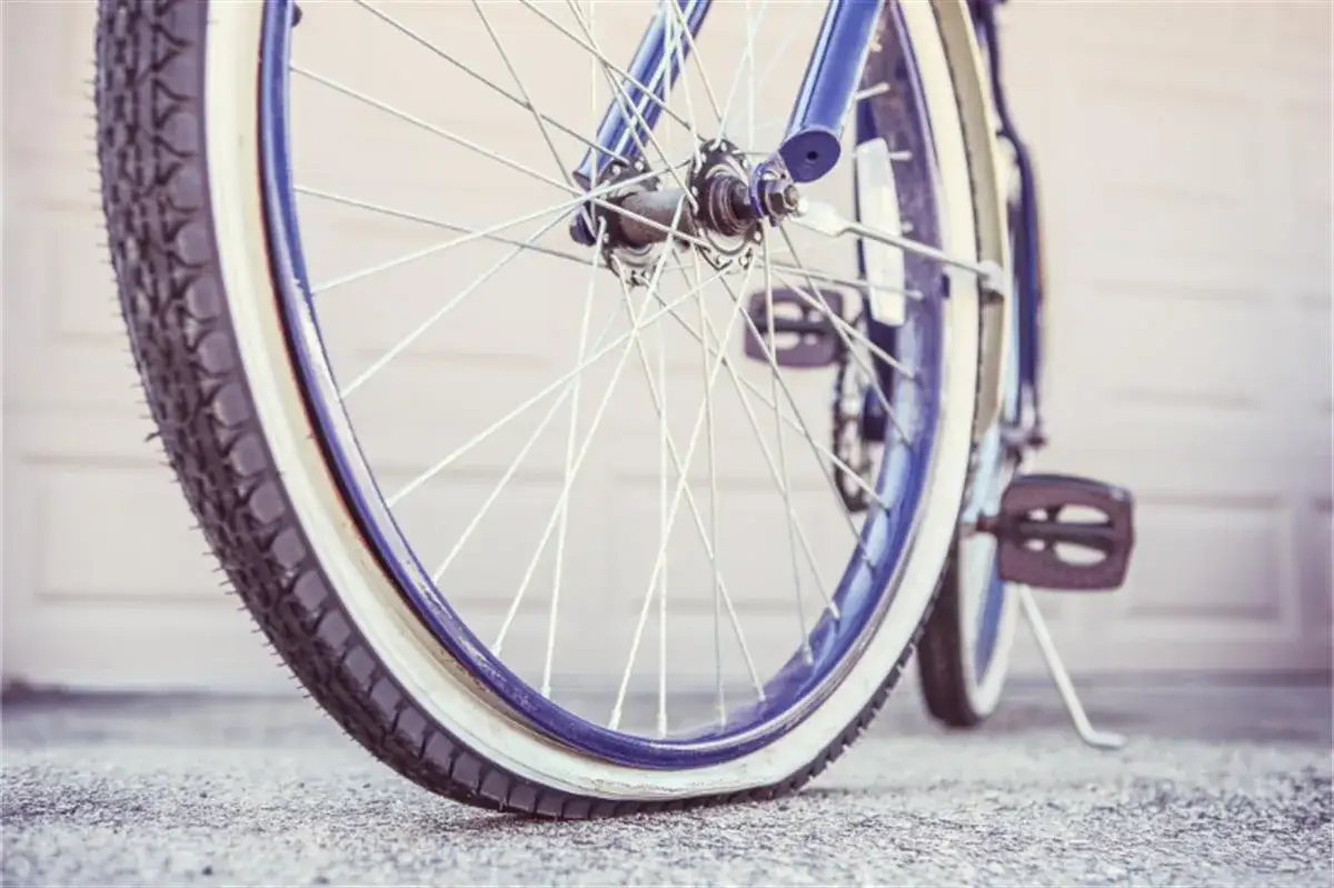 Ile kosztuje wymiana dętki w rowerze? Ceny, które mogą zaskoczyć