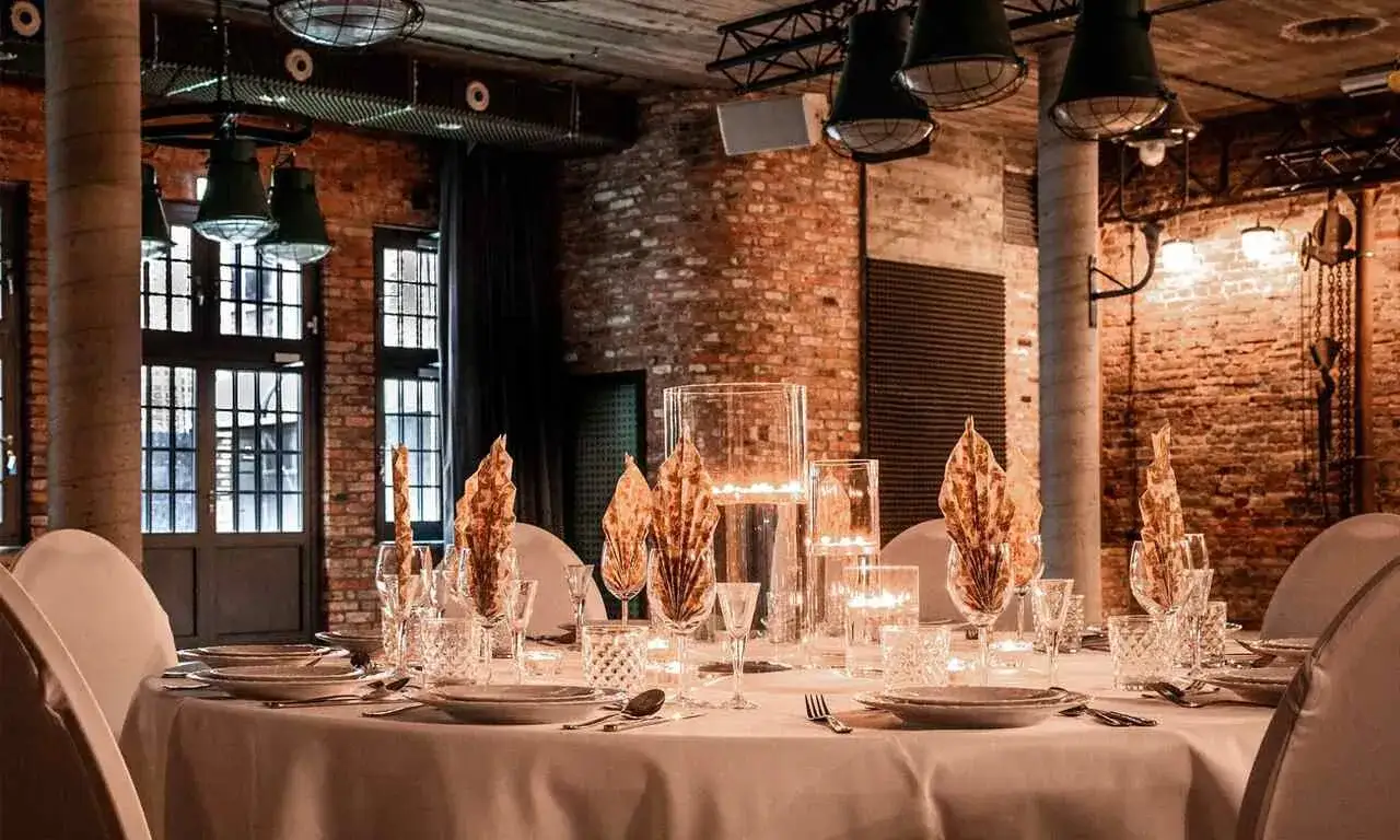 Restauracja w stylu industrialnym: charakterystyka i inspiracje