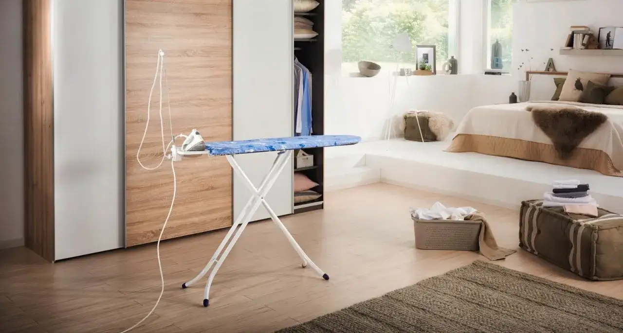 Jak prasować ubrania: proste triki, które ułatwią ci życie