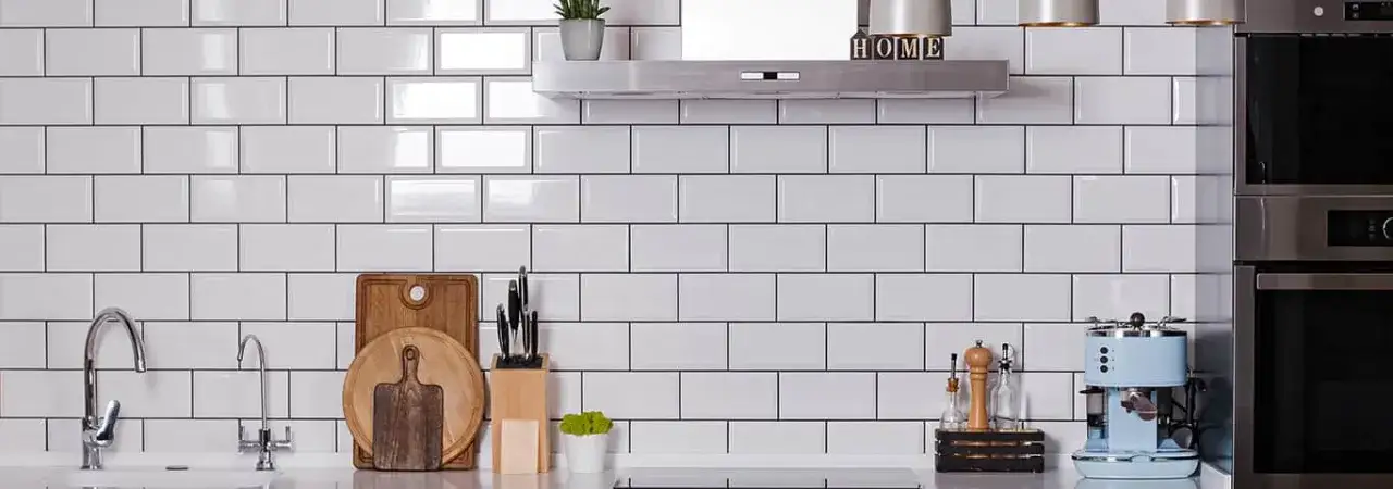 Kafelki do kuchni: Jak wybrać idealne? Trendy i kluczowe błędy.