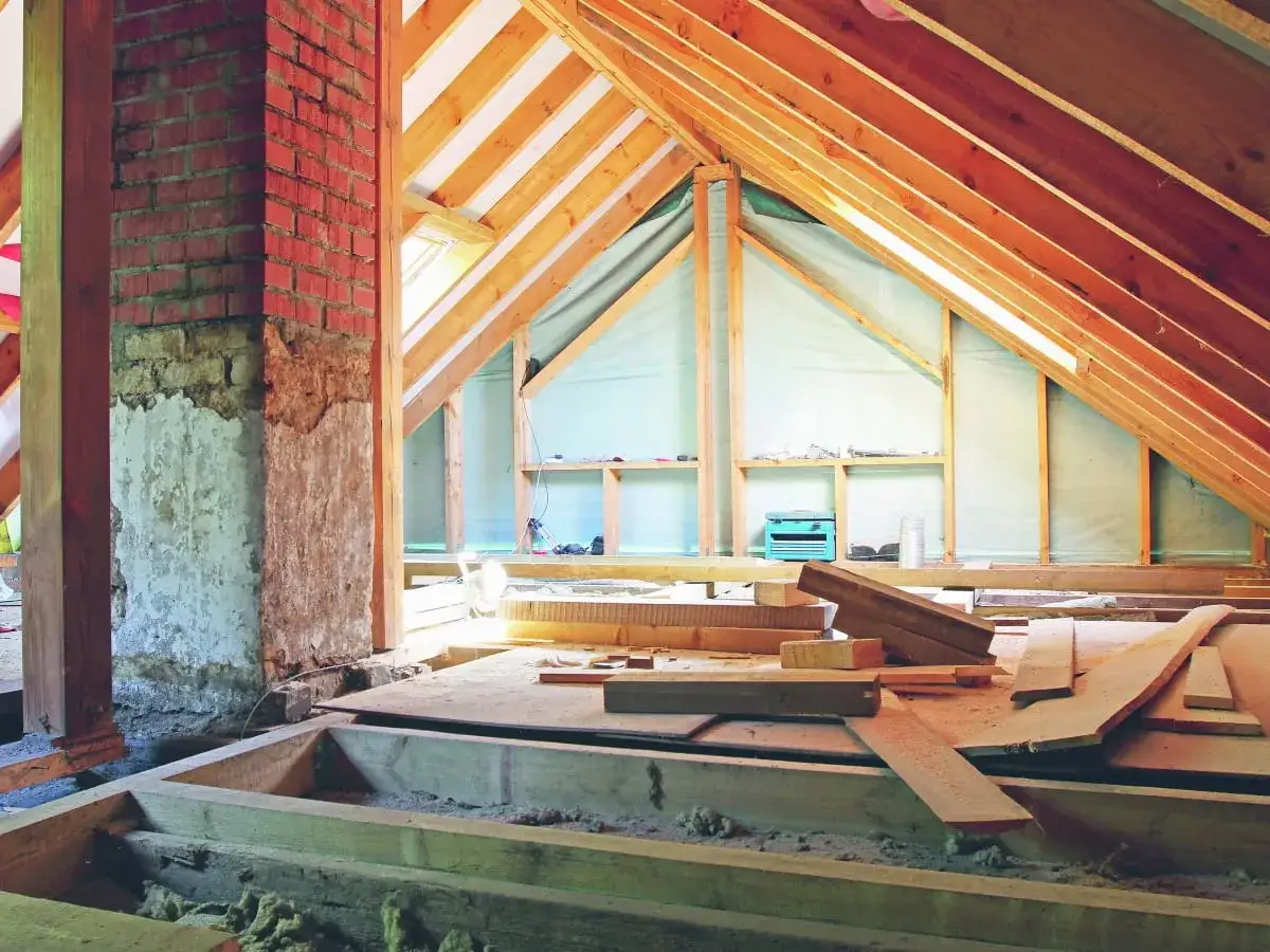 Jak zrobić poddasze w starym domu: kompleksowy poradnik adaptacji strychu