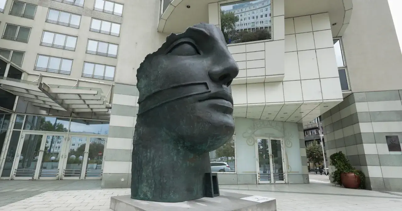 Rzeźby Igora Mitoraja: Inwestuj mądrze Gdzie kupić i ile kosztują?