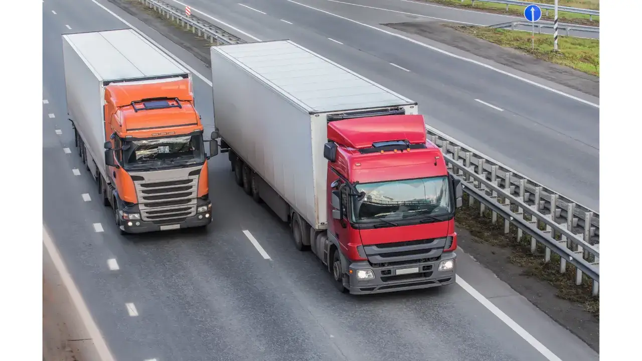 Od kiedy jest zakaz wyprzedzania ciężarówek i jakie są konsekwencje?