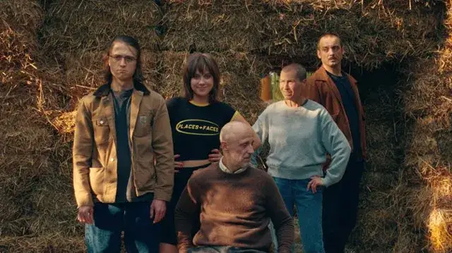 Drużyna a obsada: Kluczowe różnice i sukces w biznesie