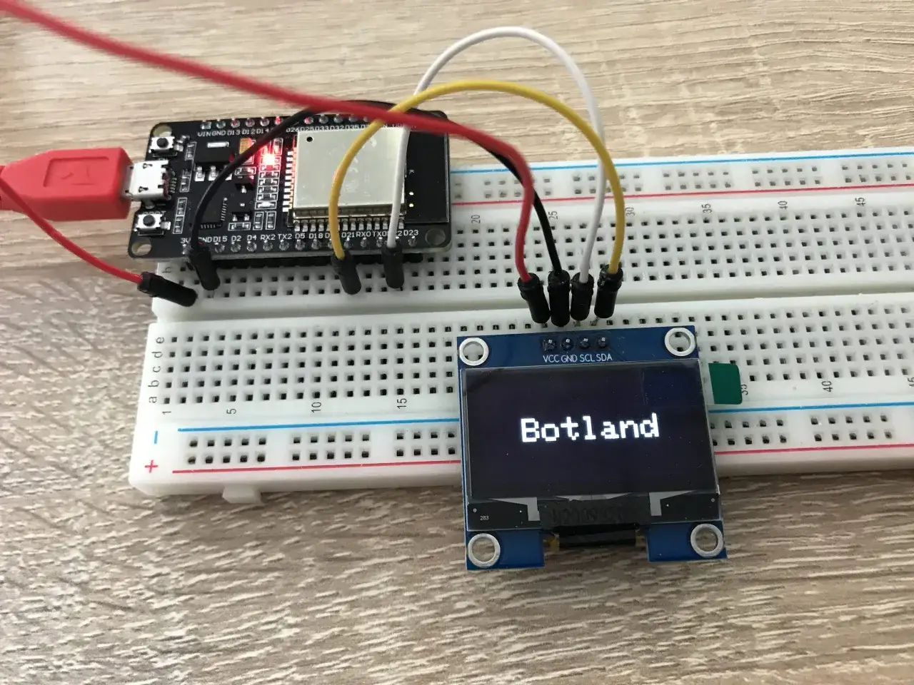 Jak podłączyć Arduino OLED i stworzyć pierwszy wyświetlacz graficzny