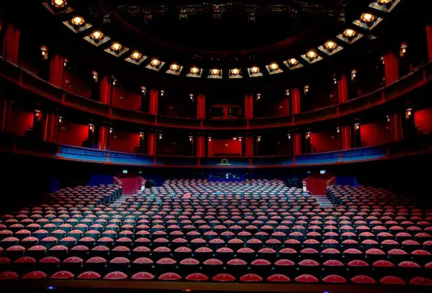 Warszawski teatr muzyczny: historia, spektakle i nadchodzące wydarzenia