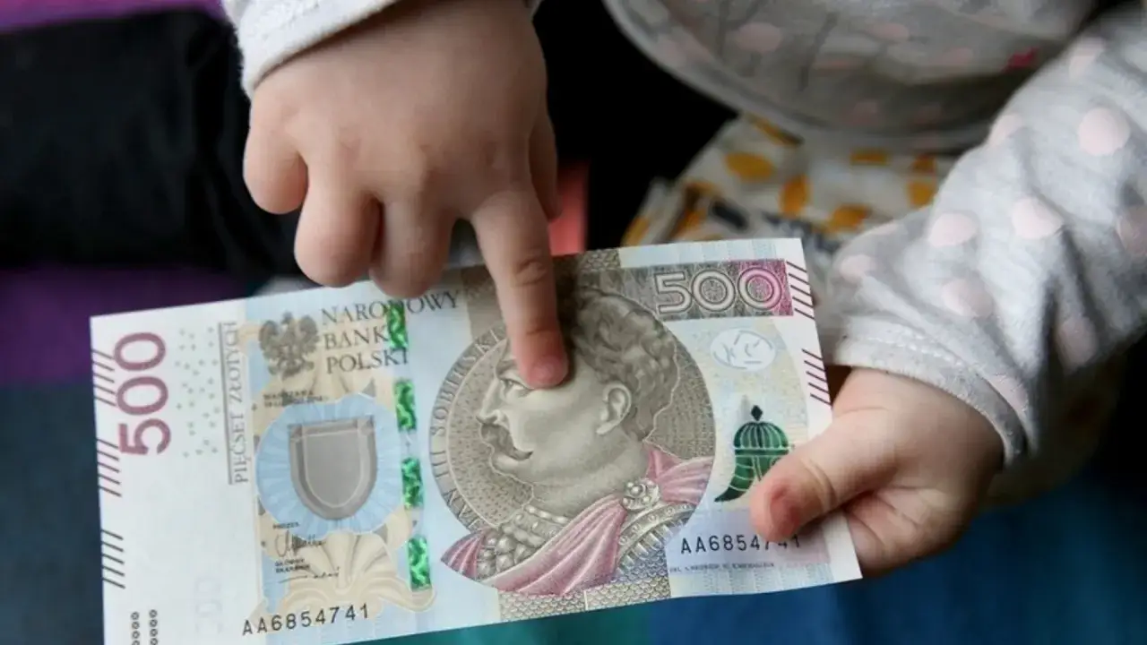 Kiedy można składać wnioski na pierwsze dziecko – uniknij opóźnień