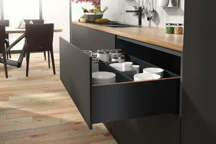 Jakie fronty szafek wybrać, by uniknąć kosztownych błędów?